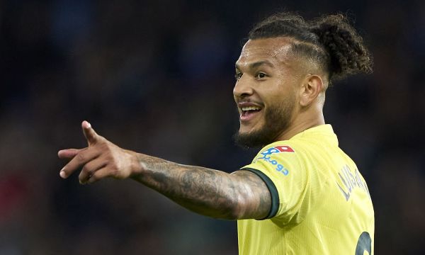 Спортинг може да замени Гьокереш с нападател от Испания 