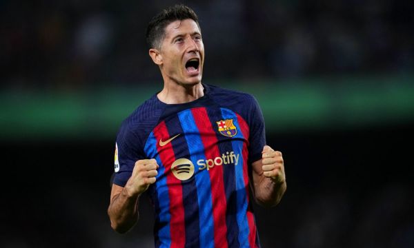 Фенербахче е готов да предложи на Лева изгоден договор 