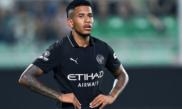 Ясна е сумата, за която Ман Сити е готов да продаде Савио на Тотнъм