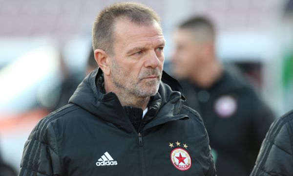 Стойчо Младенов прави ротации за мача с Локо Пловдив
