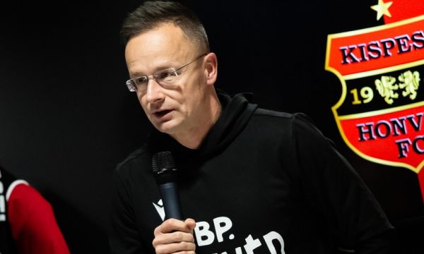 Унгарски министър стана президент на клуб