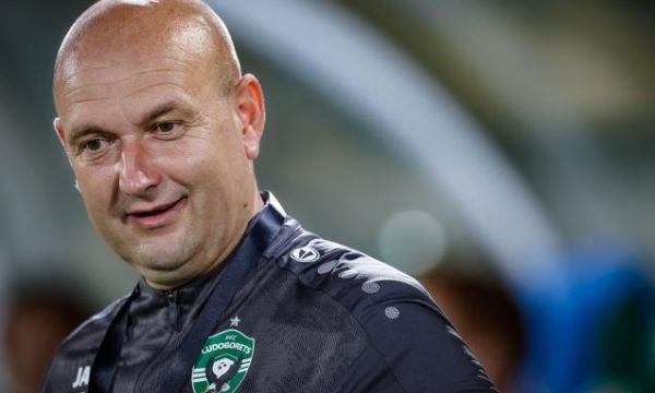 Тодор Живондов остава в щаба на Пер-Матиас Хьогмо