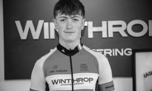 Колоездач загина в парижкото метро по време на Тур дьо Франс 2025