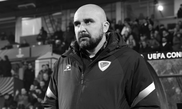 Треньор от сръбската Суперлига почина по време на мач