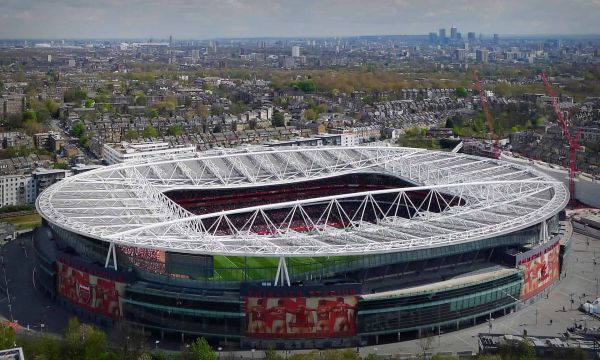 Арсенал ще надделее над Палас у дома