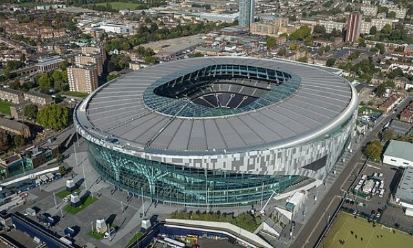 Челси ще удари Тотнъм в дербито