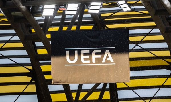 УЕФА започна разследване на инцидентите след АЗ-Легия
