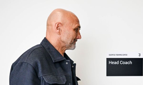 Договорът на Спалети с Юве не включва опция за автоматично удължаване