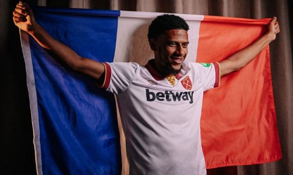 Уест Хем обяви трансфера на бивш играч на Барса 