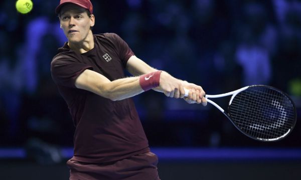 Синер е първият в историята, спечелил два поредни трофея без да загуби сет