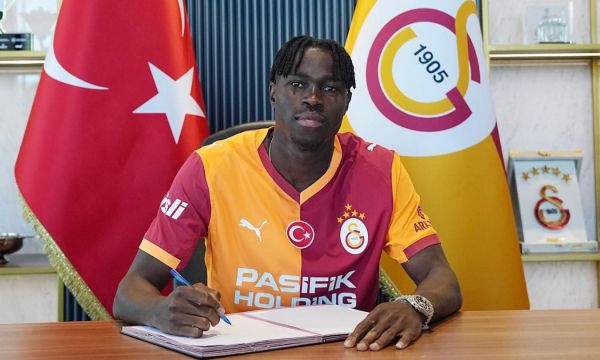 Синго премина от Монако в Галатасарай