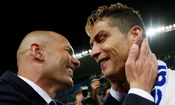 Роналдо подкрепя назначаването на Зидан в Ман Юнайтед