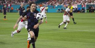 Перу - Хърватия 2:0 