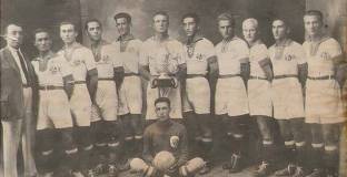 Черно море отбелязва 93 години от спечелването на Царската купа (снимки)