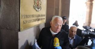 Сашо Диков: Унизително е да се молиш на Бойко Борисов - сега ще върна акциите