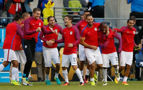 Победа над Еквадор класира САЩ на полуфиналите (видео)