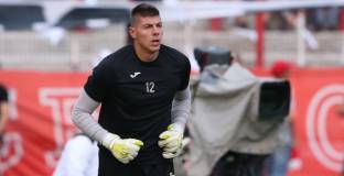 Бивш вратар на Славия подписа с кипърци 