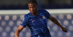 Челси продаде играч на Страсбург, за да го продаде 33 дни по-късно