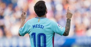 Барса вкара два за втората си победа в първенството (видео)