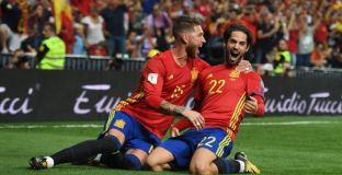Испанска класика срещу Италия (видео)