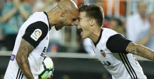 Валенсия с погром над Малага