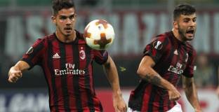 Милан измъкна победата в луд мач, Виляреал спечели точка срещу Макаби