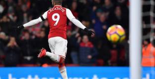 Арсенал с погром над Хъдърсфийлд (видео)