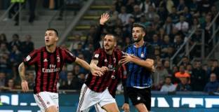 Милан взе дербито с Интер и продължава напред за Купата