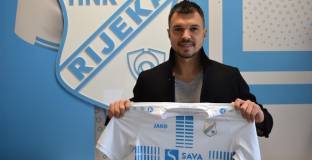 Божинов преподписа с Риека