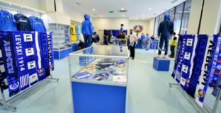 Сините обявиха кога ще отворят ремонтирания официален магазин