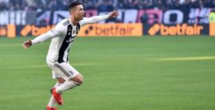 Юве с труден успех над Самп след близо 100 минути игра (видео)