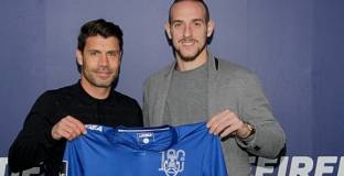 Стивън Петков ще играе в елита на Португалия