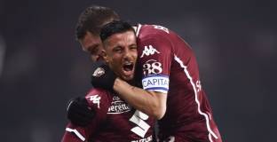 Торино с труден, но важен успех над Интер