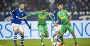 Късна победа за Гладбах срещу 10 от Шалке