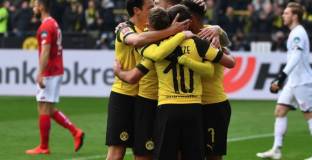 Дортмунд изми срама от дербито с Байерн с победа пред верните си фенове (видео)