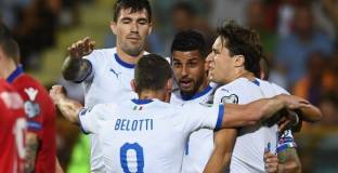 Италия обърна десет от Армения