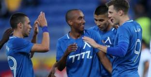 Левски - Етър 3:0 