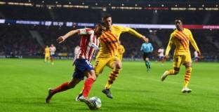 Късен гол носи победата на Барса в дербито с Атлетико