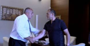  Официално: Васил Божков дава акциите на Бойко Борисов