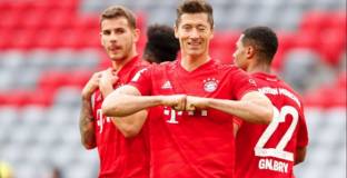 Байерн размаза Фортуна и крачи уверено към титла №30