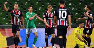 Вердер пак тръгна по неприятната пътека - Айнтрахт с класика срещу Музикантите