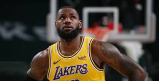 Леброн отговори на нападките на Ибра