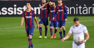 Меси герой за Барса срещу Уеска в рекордния си мач (видео)