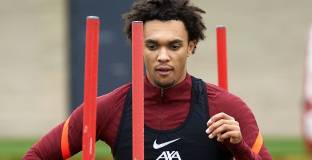 Трент и Жота са готови за Уотфорд