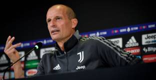 Алегри затвори отбора в клубната база