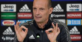 Алегри: Моуриньо добре си върши работата в Рома 