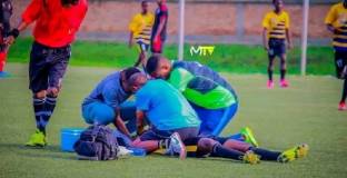 Играч почина, след като глътна монета по време на мач 