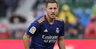 Реал Мадрид отказа оферта на Уест Хем за Азар