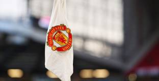 Ман Юнайтед затвори базата