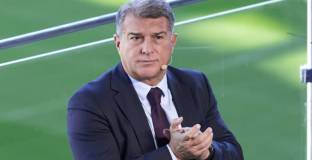  Лапорта: Намалихме заплатите със 159 млн. 